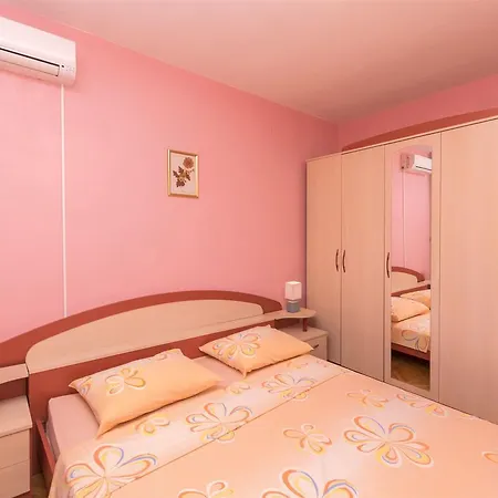 Apartments Albina Brodarica  Exterior photo