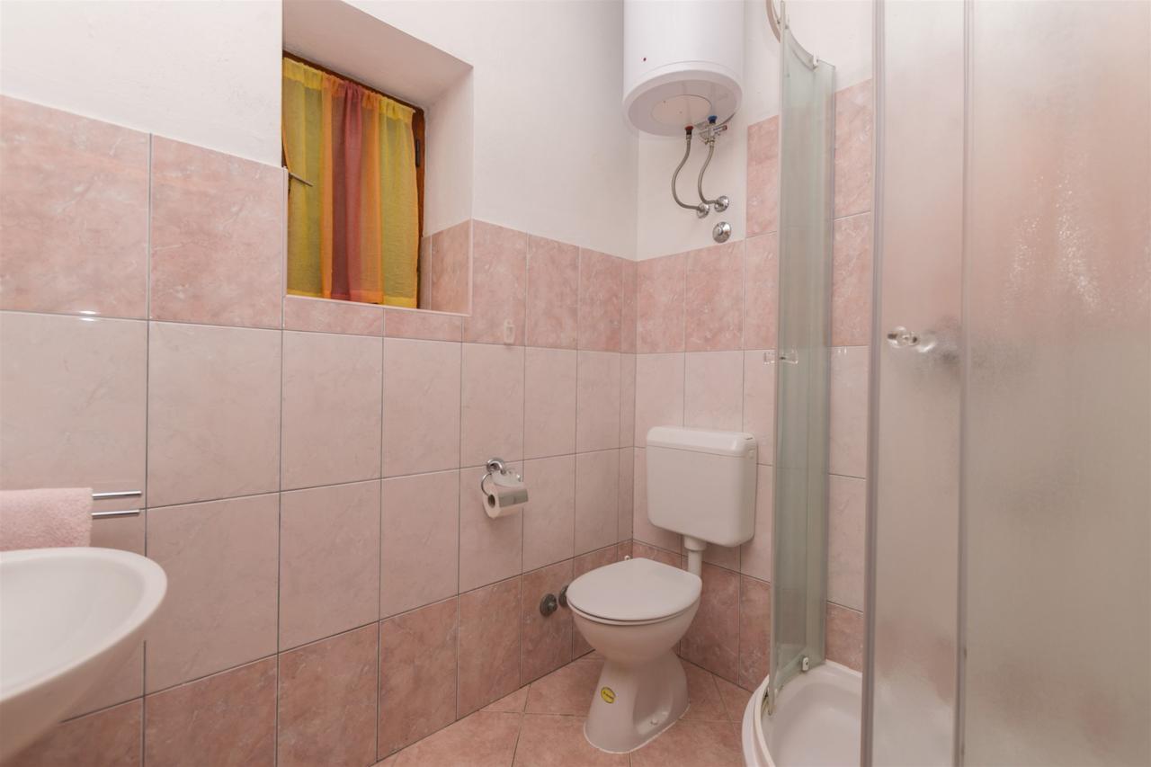 Apartment Albina *